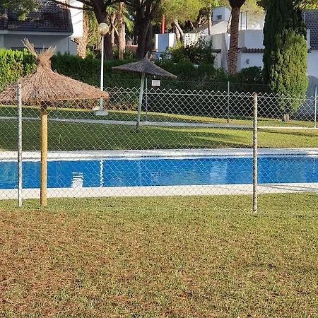 En Con Piscina, Aire Acondicionado Y Wifi Semesterbostad *
