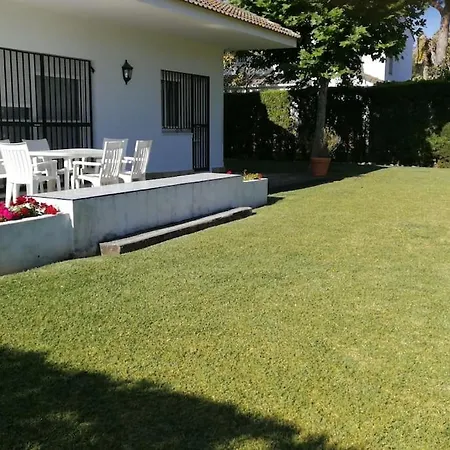 En Con Piscina, Aire Acondicionado Y Wifi Semesterbostad Roche